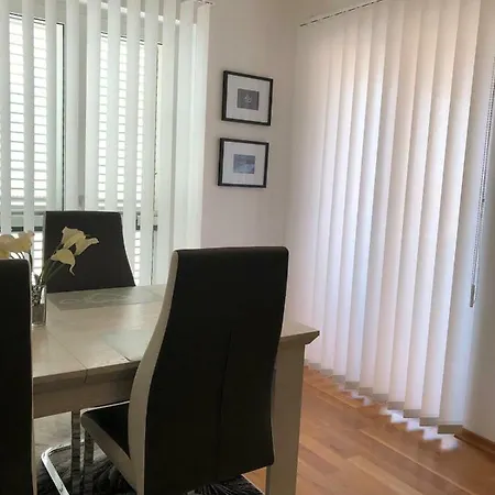 Apartment Mini Art *